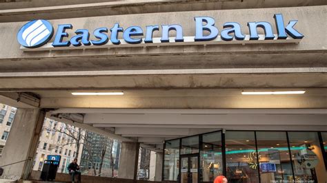 After record 2022, Eastern Bank tightening belt as it forecasts challenging year ahead - Boston ...