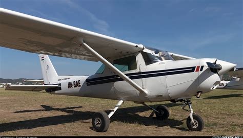 Cessna 152 Aerobat II - Untitled | Aviation Photo #7018253 | Airliners.net