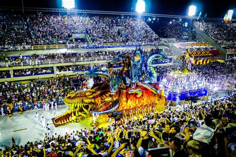 Carnival in Rio de Janeiro and Brazil | Aventura do Brasil