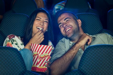 How to Choose the Perfect Date Night Movie | Fandango