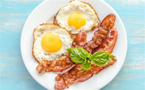 Bacon and Eggs | Bacon Egg Recipes