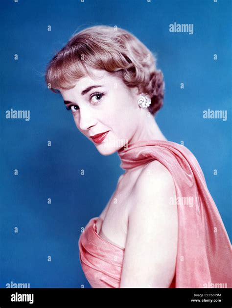 Actress sylvia syms hi-res stock photography and images - Alamy