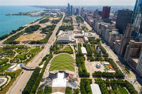 Hotels near Millennium Park Chicago: Top Selection 2017