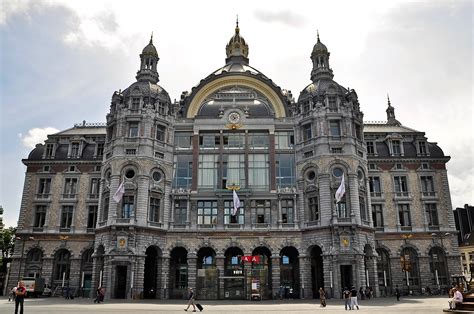 5-five-5: Antwerp Central Station (Antwerp - Belgium)