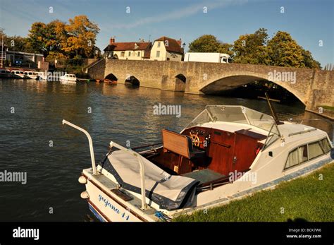 River Thames in Abingdon, UK Stock Photo - Alamy