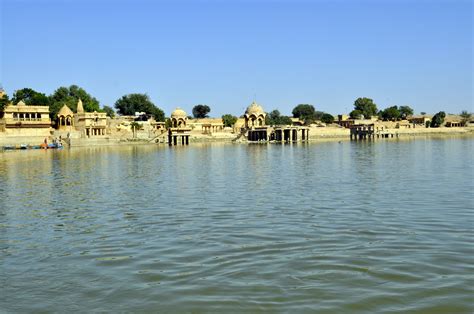 Gadisar Lake, Jaisalamer | Lake, Tours, Explore