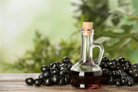 8 Best Red Wine Vinegar Substitute Choices - Recipes.net