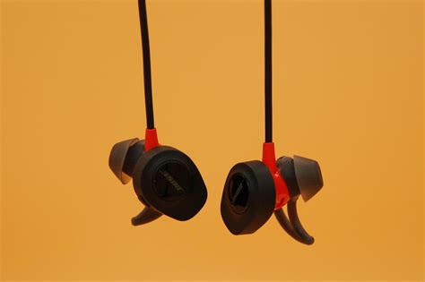 Bose SoundSport Pulse wireless earbuds review: Chunky runners | Macworld