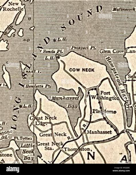 . English: Map of Manhasset Bay, Long Island, New York from a 1917 map ...