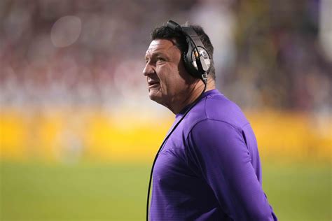 How to Watch/Listen to LSU Football vs Texas A&M - Sports Illustrated LSU Tigers News, Analysis ...