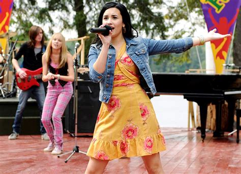 Demi Lovato Cringes While Re-Watching Her Old Film Camp Rock