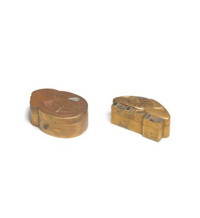 Bonhams : TWO SMALL GOLD-LACQUER BOXES AND COVERS Meiji era (1868-1912), late 19th/early 20th ...