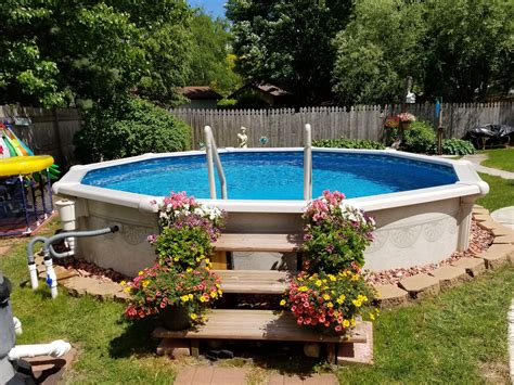 Piscina para la cabaña | Above ground pool landscaping, Backyard pool ...