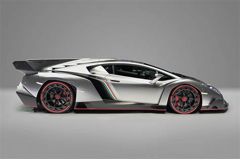 File:Lamborghini Veneno, Car Zero (profile).jpg - Wikipedia