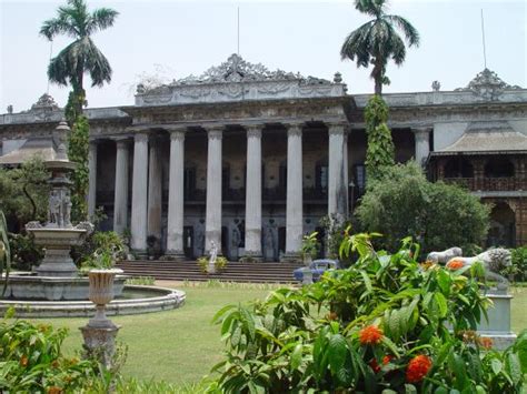 Fort William in Kolkata - Reviews - Veethi Travel