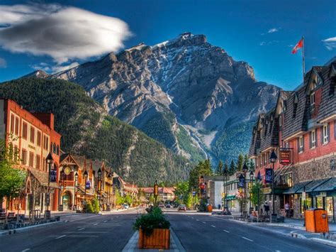 Alpine Canadian Rockies Train Trip | 6 Days/ 5 Nights