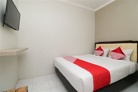 Hotels in Surabaya: Budget Hotels in Surabaya Hotel Deals (from Rp100000), Indonesia - OYO Hotels