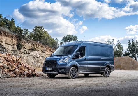 2020 Ford Transit Trail - Stunning HD Photos, Videos, Specs, Features & Price - DailyRevs