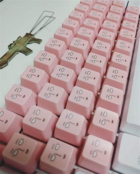 Better than UwU keycaps : r/MechanicalKeyboards