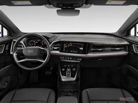 2025 Audi Q4 e-tron: 30 Interior Photos | U.S. News