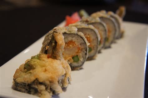 Lobster Tempura Roll – Sushi Avenue