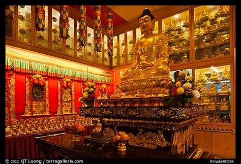 Picture/Photo: Buddha image inside Yellow Hat Buddhist temple. George Town, Penang, Malaysia