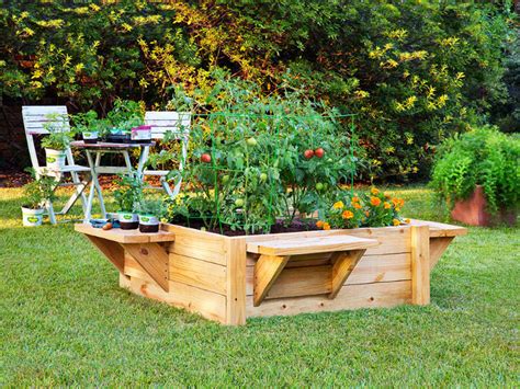 Ease into gardening with a raised bed - OnMilwaukee