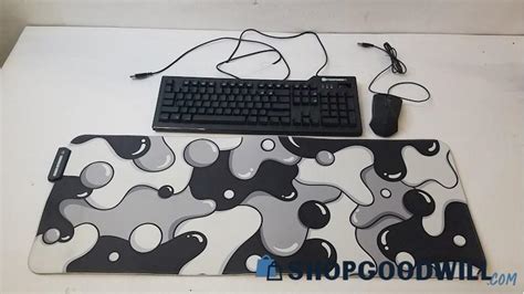 Cyberpowerpc Kb-161-306 Wired Gaming Keyboard With Mouse & Xxl Mouse Pad | ShopGoodwill.com