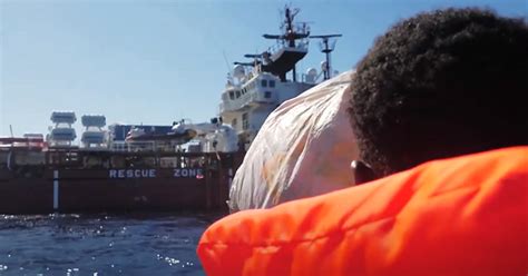 Italy detains three refugee rescue boats in just 48 hours