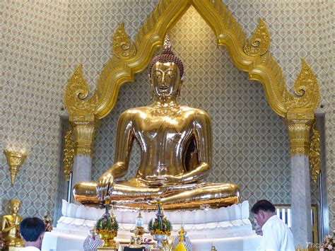 Temple of the Golden Buddha: Wat Traimit, Bangkok