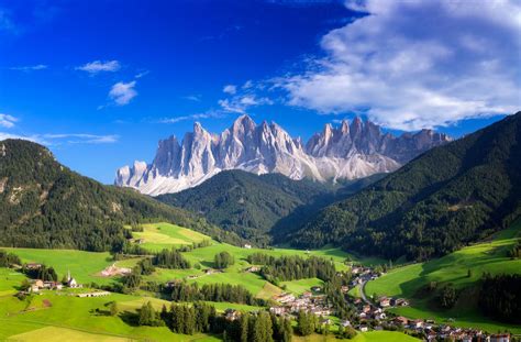 Italy's Dolomites Region: The Complete Guide