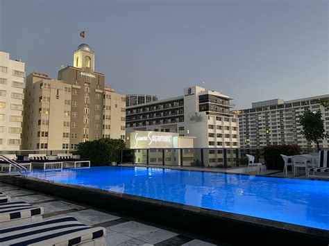 The Gale Hotel South Beach in Miami - Curio Collection by Hilton review - Turning left for less