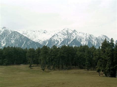 Locations Of Kashmir In Winter Season