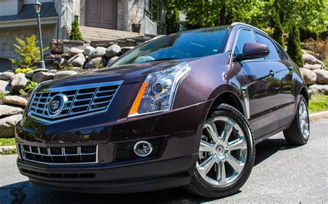 2016 Cadillac SRX photos - 1/8 - The Car Guide