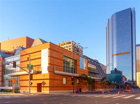 Colburn School in Downtown Los Angeles Editorial Photography - Image of center, contemporary ...