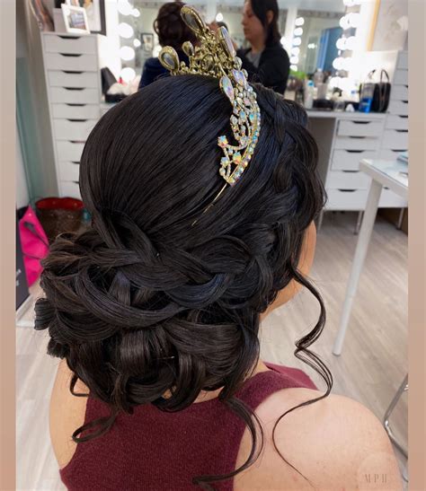 Quinceanera Hairstyles Buns