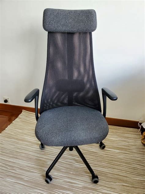 Ikea Jarvfjallet office chair with arm, 兒童＆孕婦用品, 兒童傢具, 其他兒童傢具 - Carousell