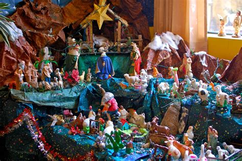 crazy little thing called blog: Christmas in Peru: Nativity Scenes