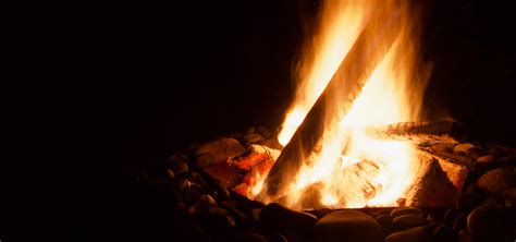 Camping Fire during Nighttime · Free Stock Photo