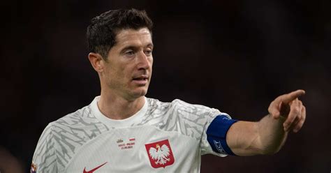 Lewandowski headlines but Linetty, Klich not in Poland World Cup squad