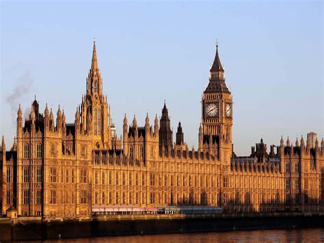 The Palace of Westminster & Its Most Eye Catching Architecture