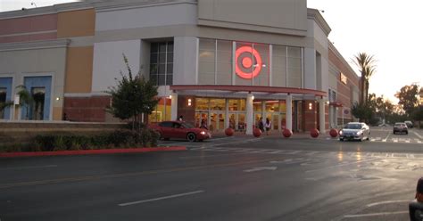 The Pan that Can: My Target Tour - Target at the Lakewood Mall