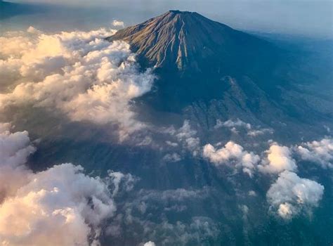 Sumbing Volcano In Java In Indonesia Stock Photos, Pictures & Royalty ...