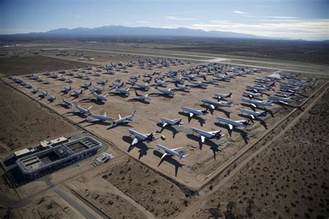 美國加州的飛機墳場 747如二手車[組圖]_圖片中國_中國網