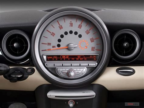 2009 MINI Cooper: 11 Interior Photos | U.S. News