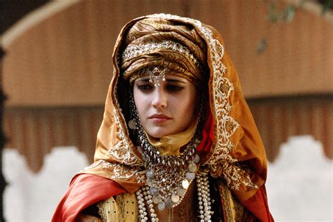 The beautiful Eva Green in KINGDOM OF HEAVEN as Sibylla, Queen of ...