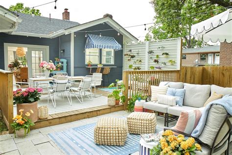 Best Patio Design Ideas for Hosting Summer Get-Togethers - Decorilla ...