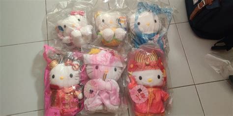 McDonald's Hello Kitty Plushie, Hobbies & Toys, Toys & Games on Carousell