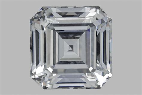 Lab-Grown Diamond Jewelry | What are Synthetic Diamonds? | GIA