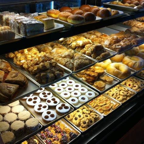 colombian bakery near me now - Johnie Dabney